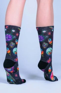 Alien Weed Buddy Crew Socks 7 Alien Weed Buddy Crew Socks -Unique Clothing alien weed buddy crew socks back view