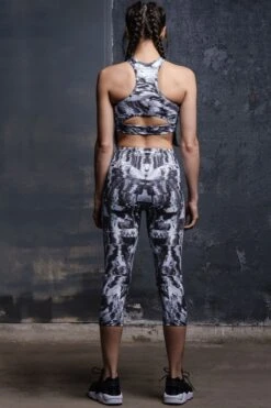 Monochrome Workout Capri Leggings -Unique Clothing devil monochrome capri leggings