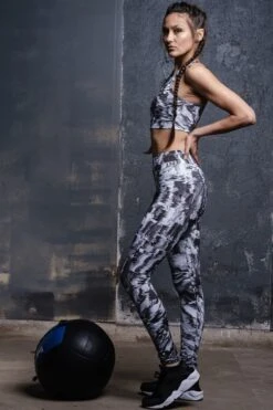Monochrome Workout Leggings -Unique Clothing devil monochrome leggings
