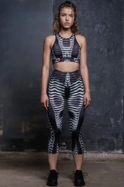 T1000 Workout Capri Leggings -Unique Clothing gym capri leggings