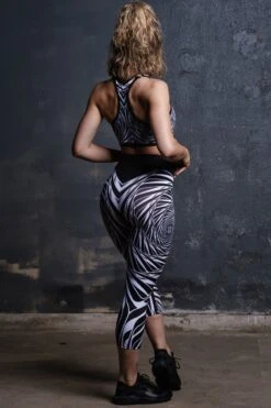 Vortex Workout Capri Leggings -Unique Clothing leggings high waisted capri