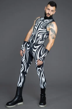 Spiritual Realm Sleeveless Men Costume 9 Spiritual Realm Sleeveless Men Costume -Unique Clothing spiritual realm sleeveless costume side view