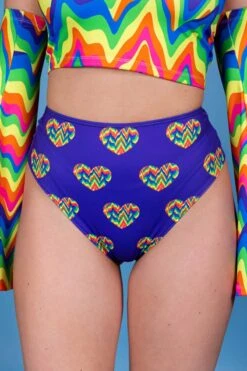 Tiny Love Scrunch Shorts Set -Unique Clothing tiny love shorts set close view